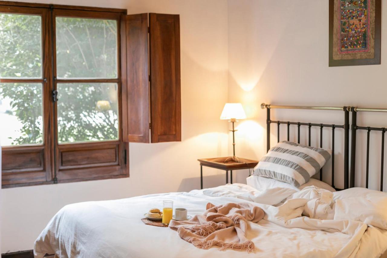 Hotel Torrontes San Lorenzo  Buitenkant foto