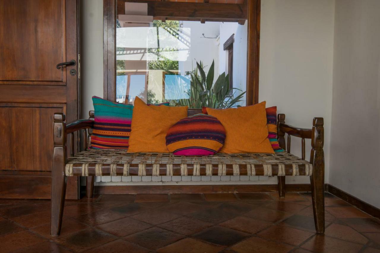 Hotel Torrontes San Lorenzo  Buitenkant foto