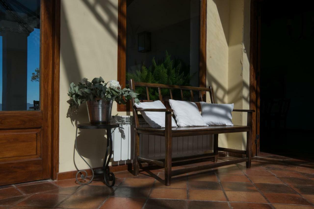 Hotel Torrontes San Lorenzo  Buitenkant foto