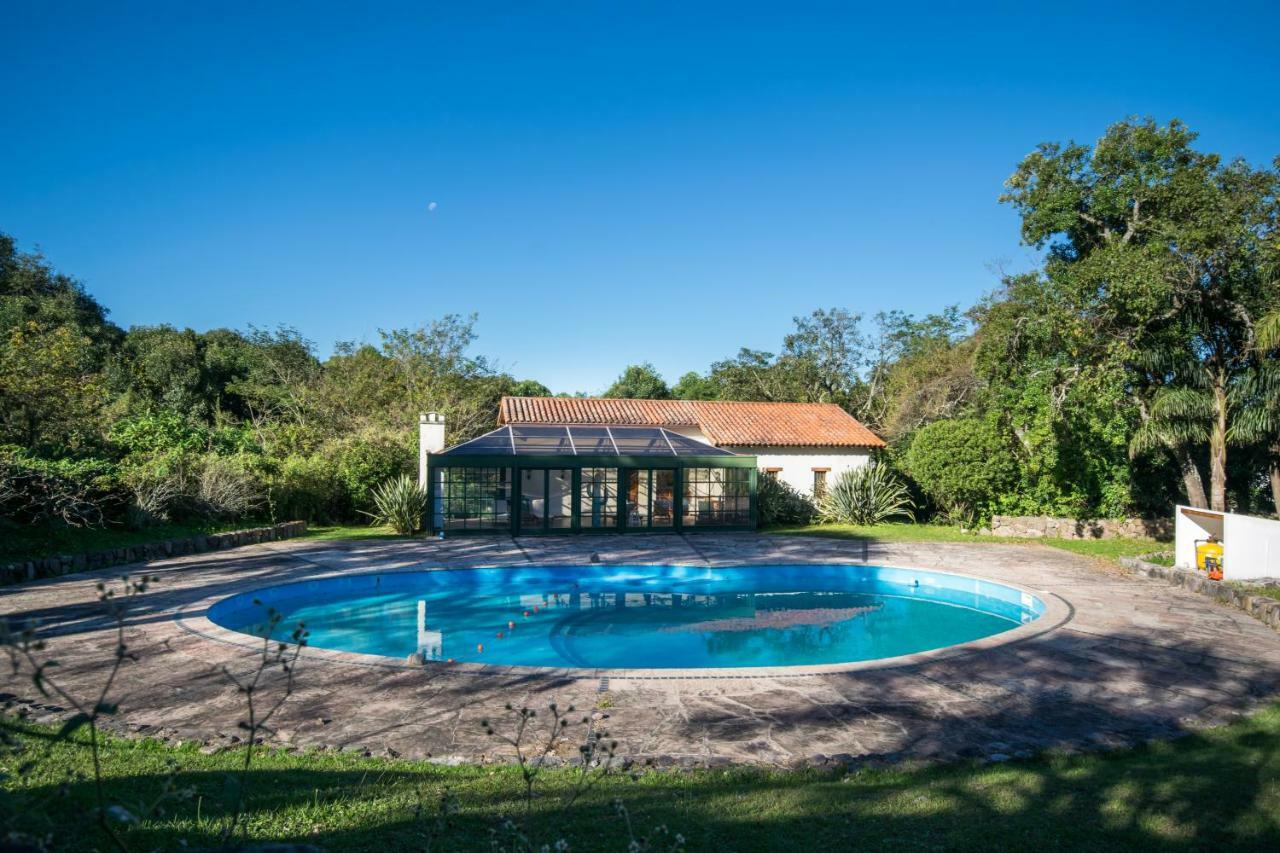Hotel Torrontes San Lorenzo  Buitenkant foto
