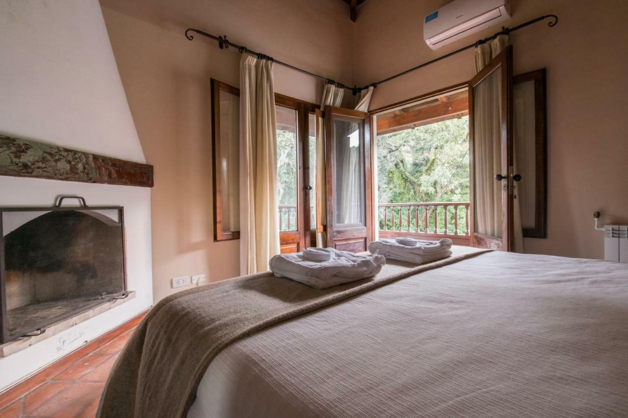 Hotel Torrontes San Lorenzo  Buitenkant foto