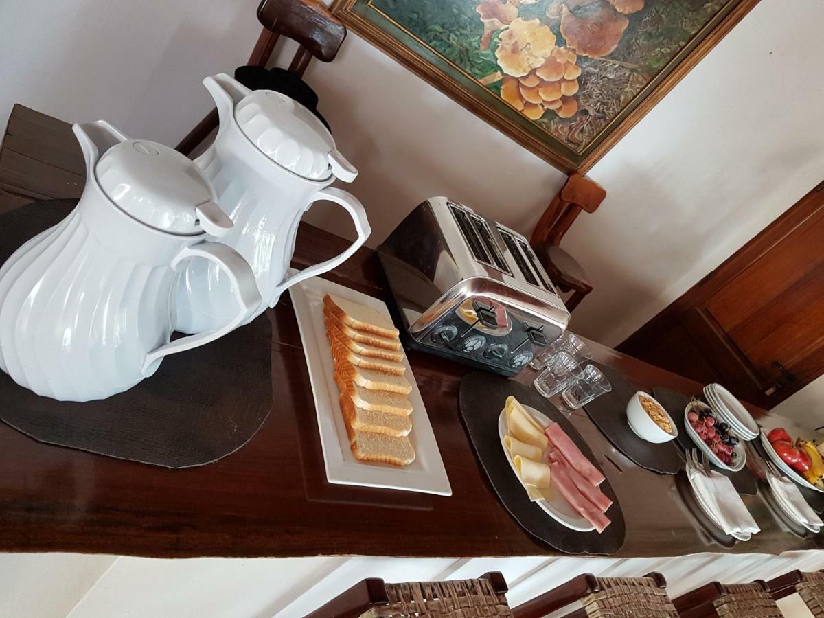 Hotel Torrontes San Lorenzo  Buitenkant foto